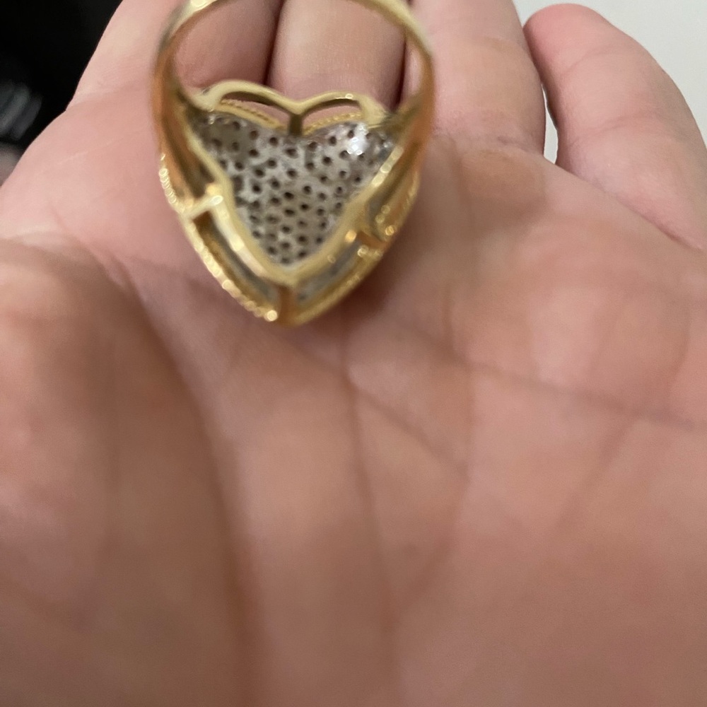 14k solid gold diamond heart ring - Picture 16 of 16